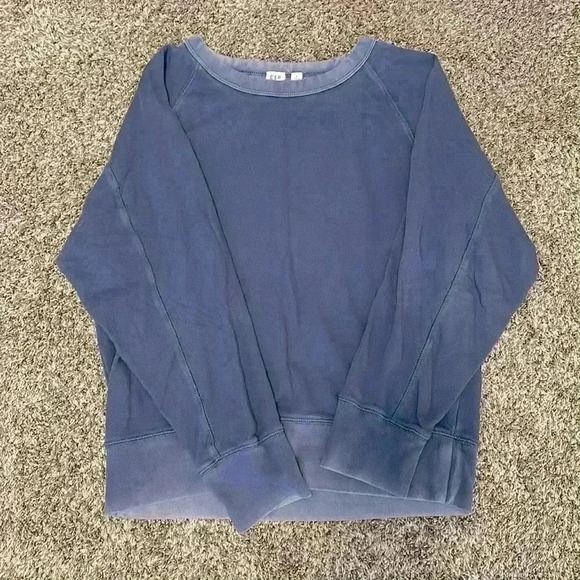 EUC Women’s Gap Crew Neck Sweatshirt, Garment Dyed, Size S - Picture 1 of 1